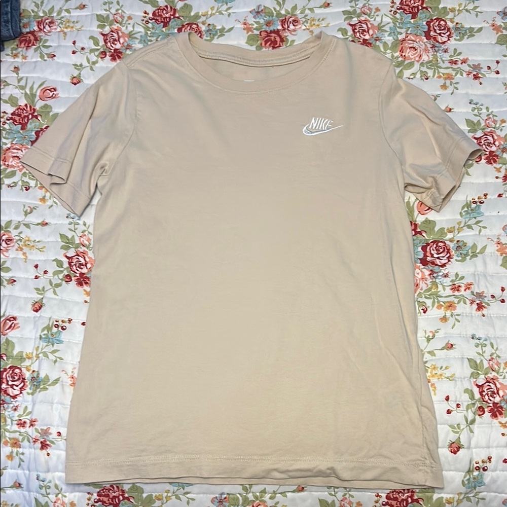 Nike Shirt Youth Medium
